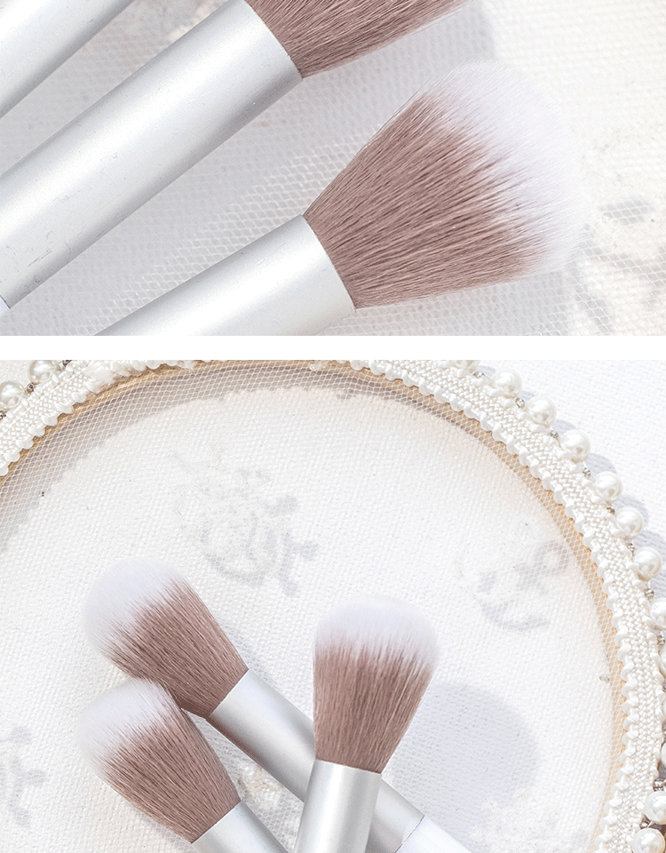 Multifunctional Powder Brush – Highlighter, Contour & Blush Brush, Short Handle Travel Size, Non-Absorbent Bristles for Minimal Product Waste