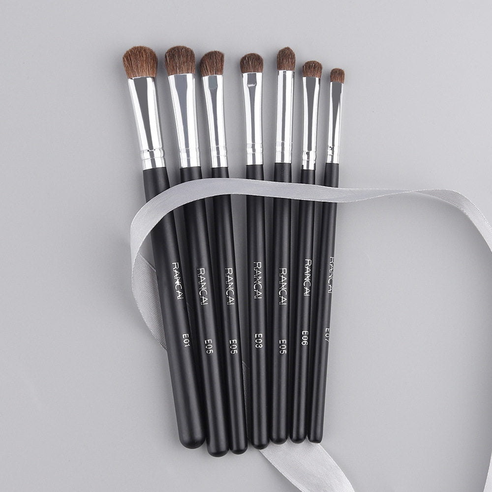 7Pcs Travel Eyeshadow Brush Set – Ponytail Hair Bristles, Complete Eye Makeup Brushes Kit, Portable Beauty Tools, Available in 4 Colors